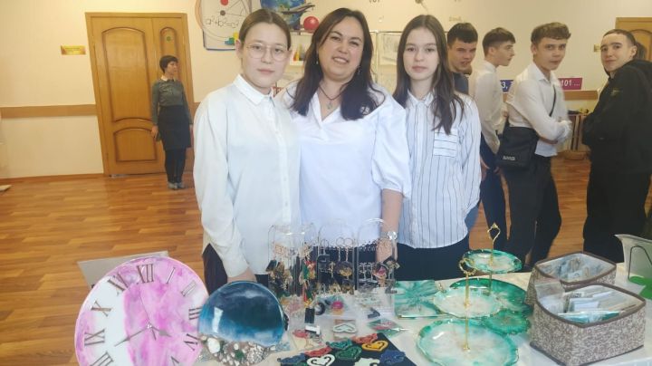 Арчаның В.Ф.Ежков ис. 1 мәктәбе шаккатырмый калмый