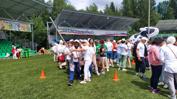 Сабада журналистларның Сабантуе узды