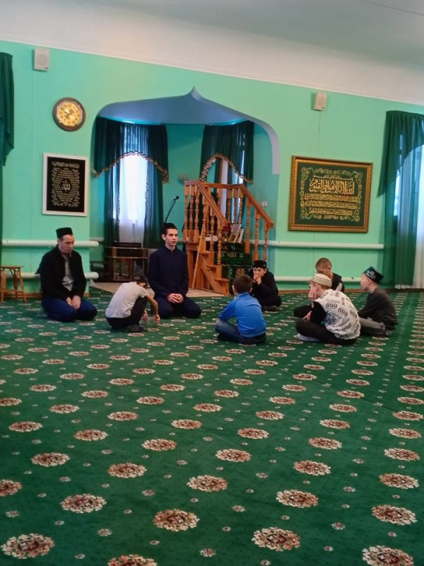 Әтиләре башлаган эшне дәвам итүчеләр