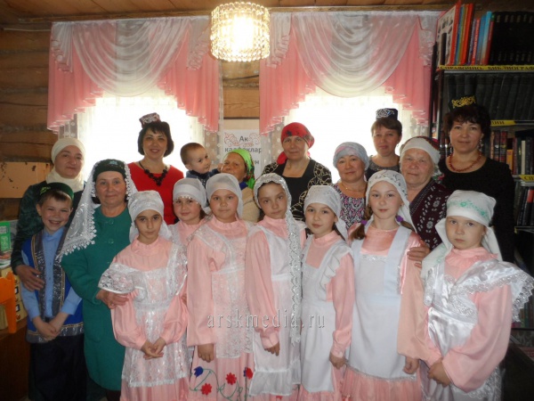 Ак калфаклар җыелган чакта