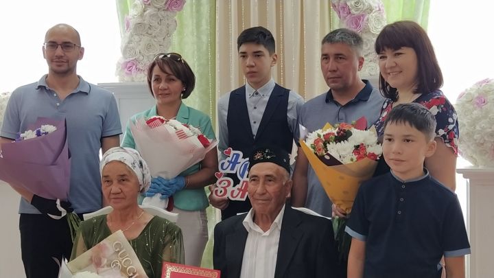 Арчада яшәүче Ленира һәм Әгьзам Шиһабетдиновлар 50 ел бергә