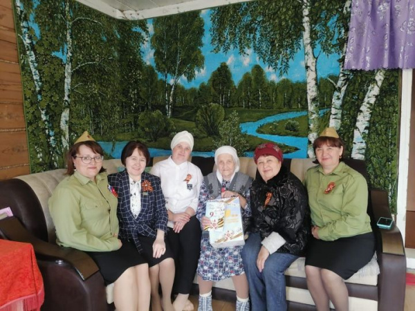 Алар авырлыкларны күргән буын