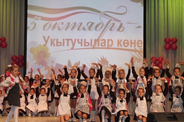 Арчада укытучыларны зурладылар