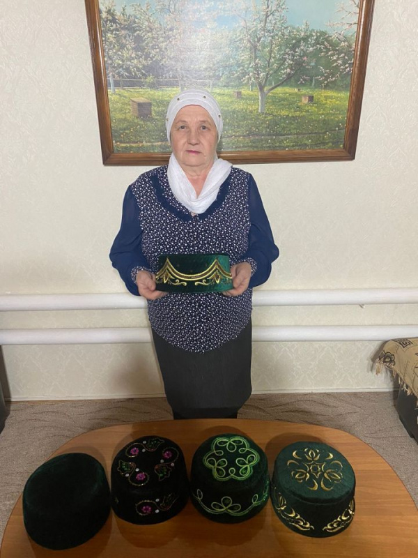 Гүзәлия Яруллина: «Атнага унбишәр түбәтәй чигә идек»