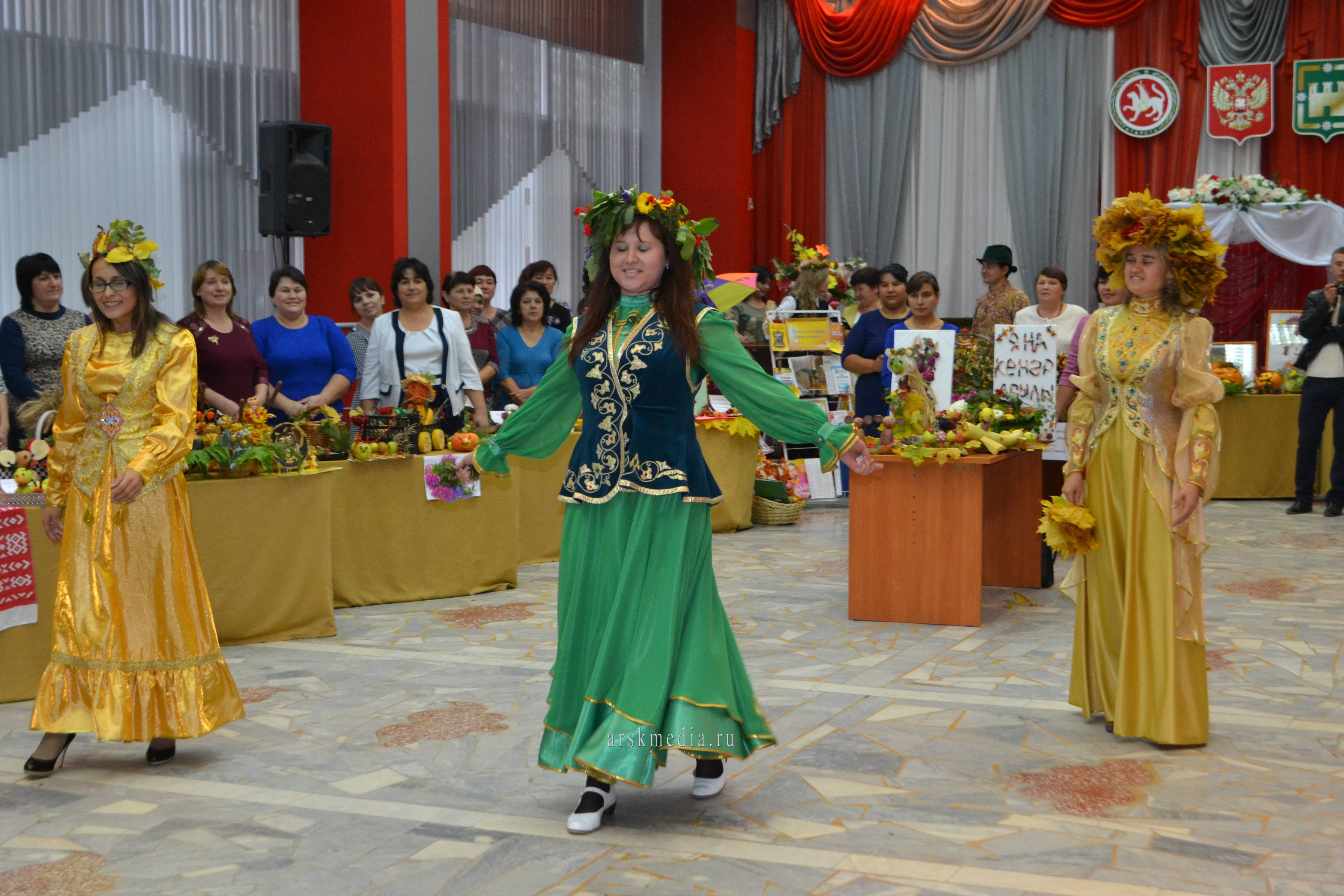 Арча мәдәният йортында «Сөмбелә» бәйрәме үткәрелде