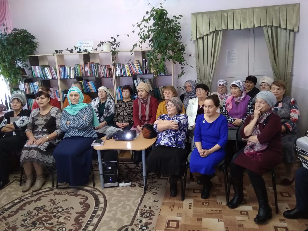 Яңа Кенәр китапханәсендә кызыклы очрашу узды
